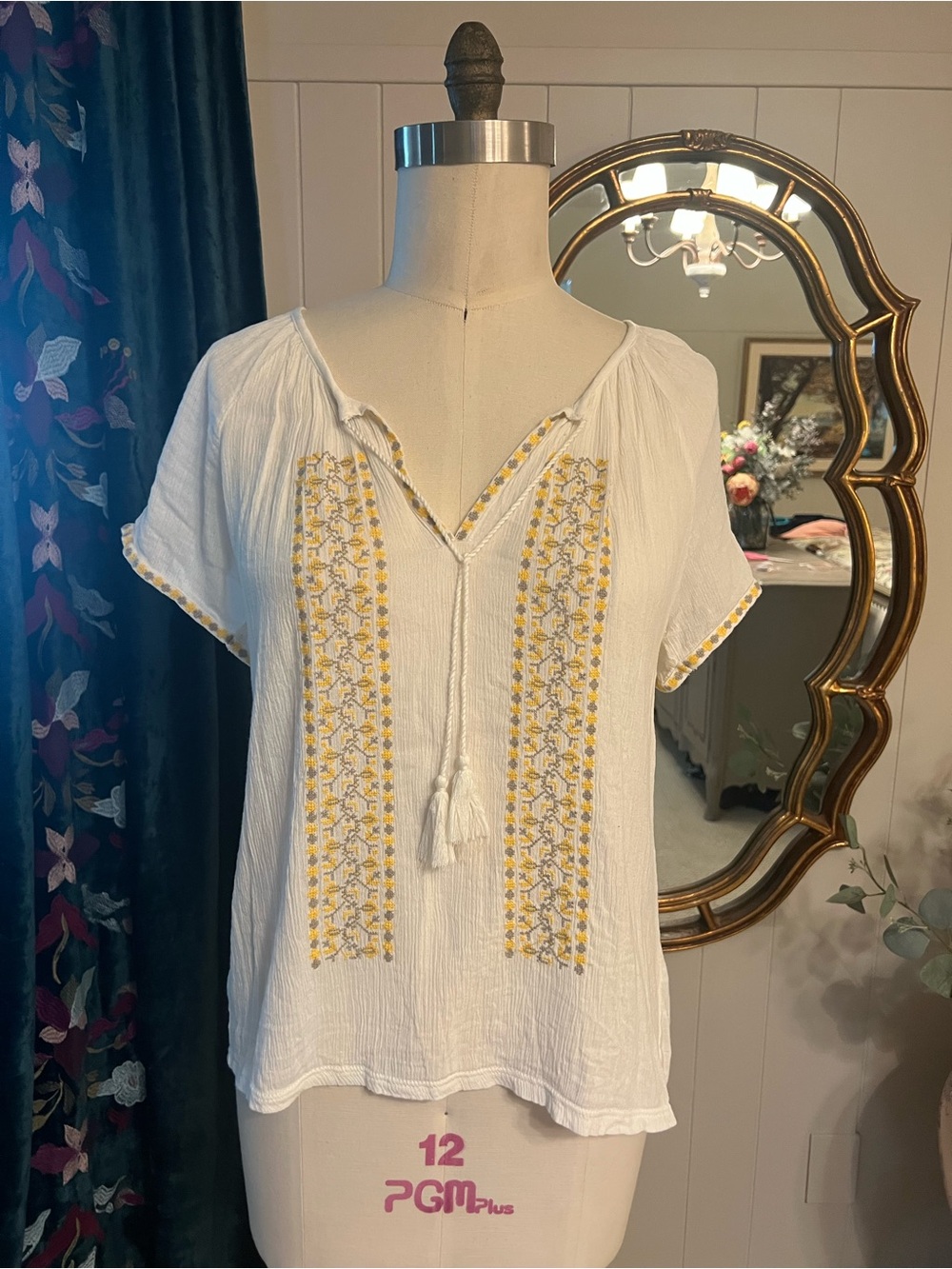 Lucky Brand breezy cotton White Tunic with Yellow Embroidery